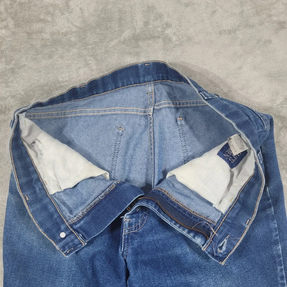 Vintage Levi's 541 Jeans Mens 32x28 Blue With a Skosh More Room Straight Leg USA